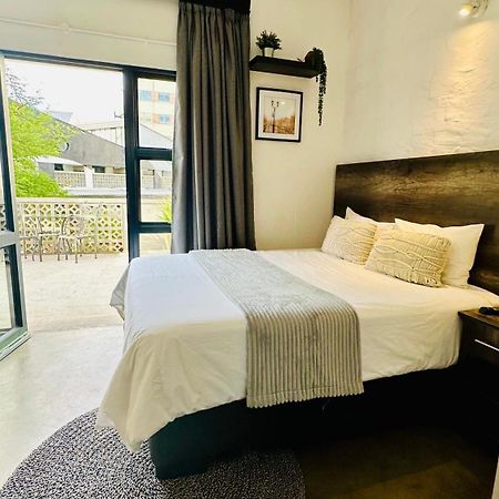 City Living Apartment 119 - Washer, 4K Tv, Fast Wifi, & Sunny Balcony 约翰内斯堡 外观 照片