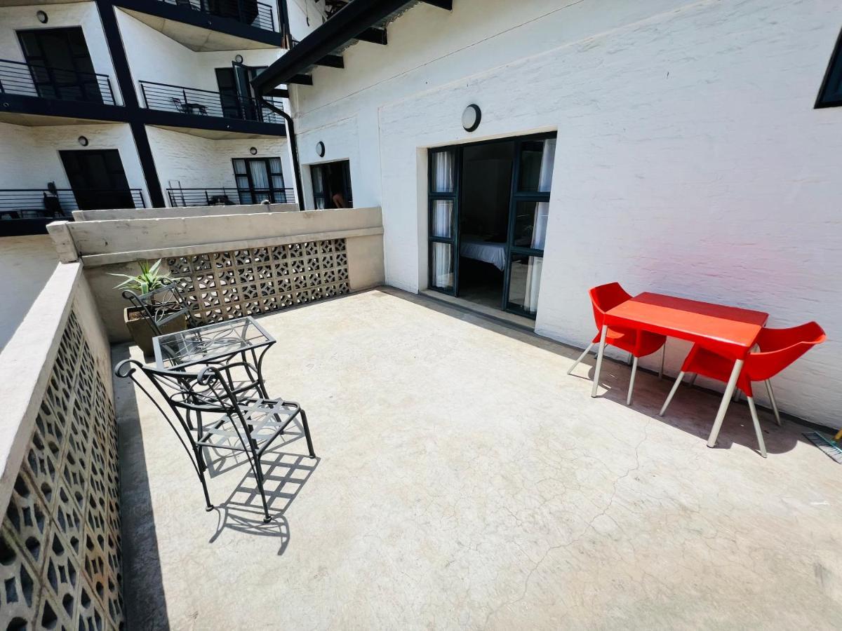 City Living Apartment 119 - Washer, 4K Tv, Fast Wifi, & Sunny Balcony 约翰内斯堡 外观 照片