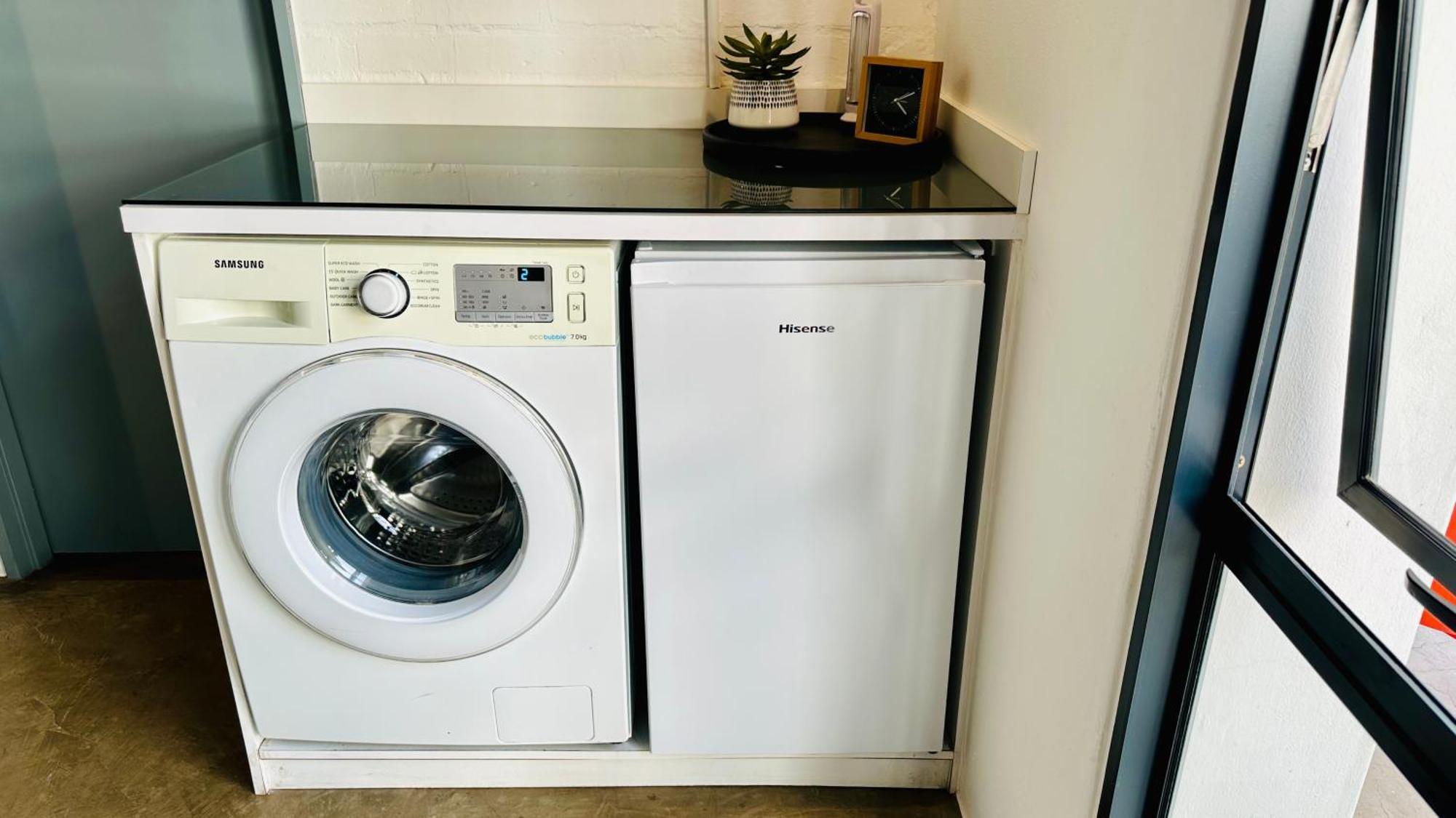 City Living Apartment 119 - Washer, 4K Tv, Fast Wifi, & Sunny Balcony 约翰内斯堡 外观 照片
